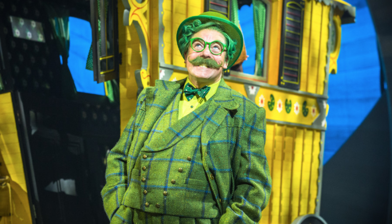 Why you should stop what your doing and enjoy the West End Production of Wind In The Willows for free!